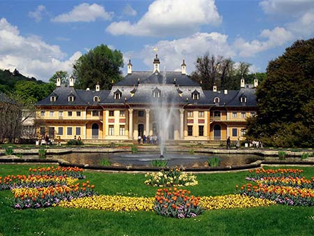 Schloss Pillnitz bei Dresden